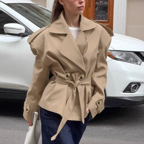 SHORT CASUAL TRENCH