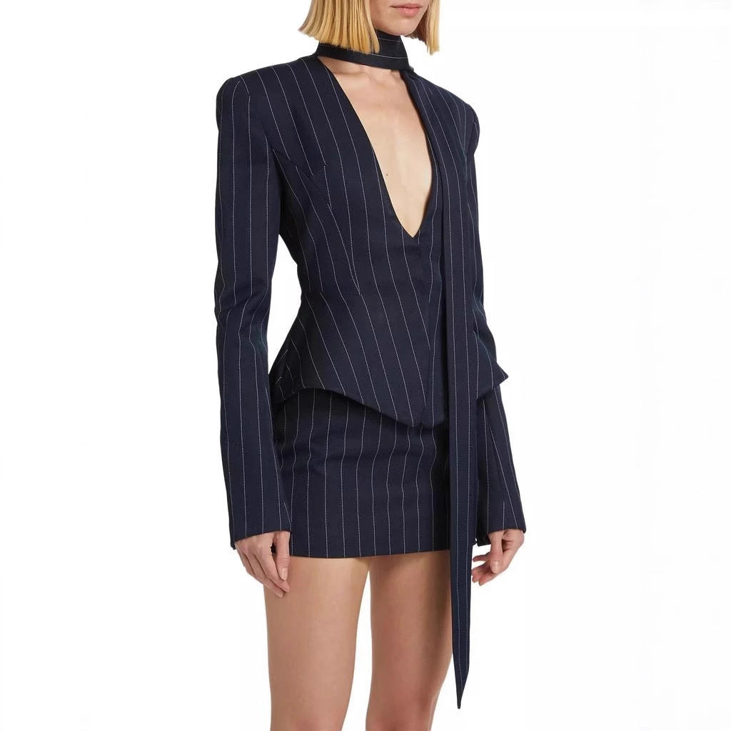 SUIT JACKET E MINI SKIRT