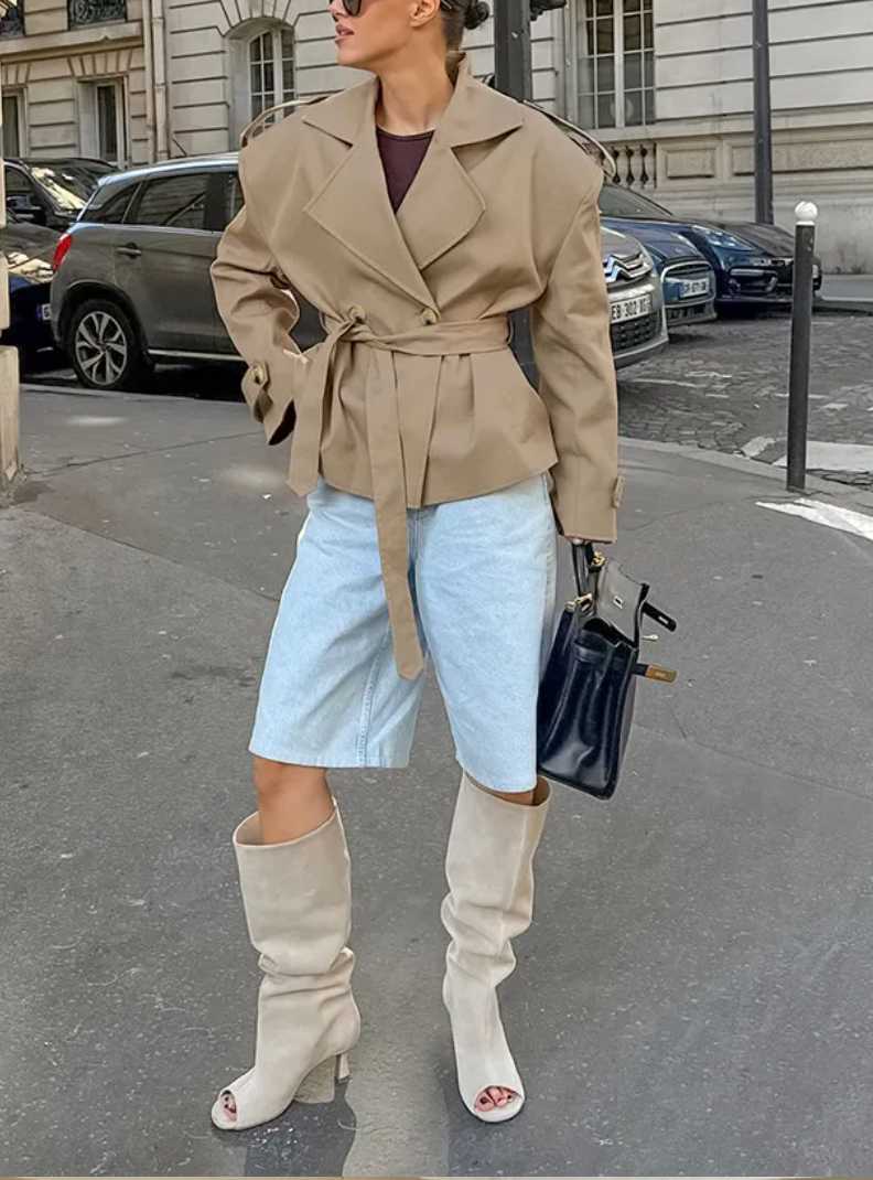 SHORT CASUAL TRENCH