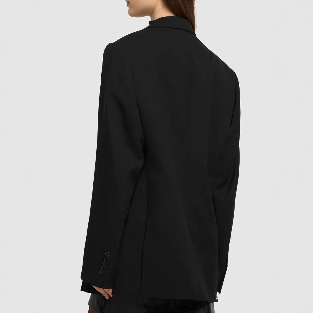 ASSERTIVE BLACK BLAZER